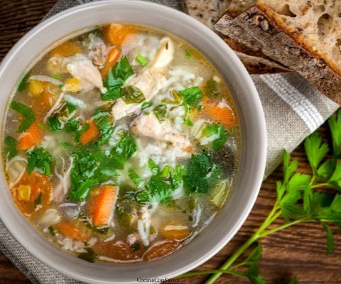 Caldo De Pollo Reconfortante