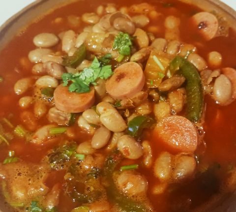 Receta de Frijoles Charros Borrachos