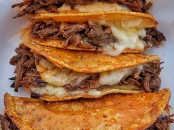 Quesadillas De Birria De Res