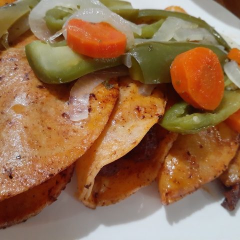 Tacos Sudados De Chicharrón En Rojo