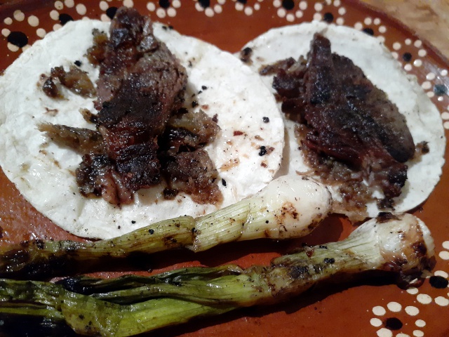 Tacos De Arrachera Con Tuétanos De Res